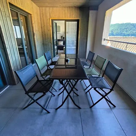 La Gaufrette アパート アンピュイ